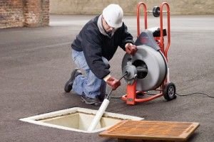 تنظيف وصيانة المجاري