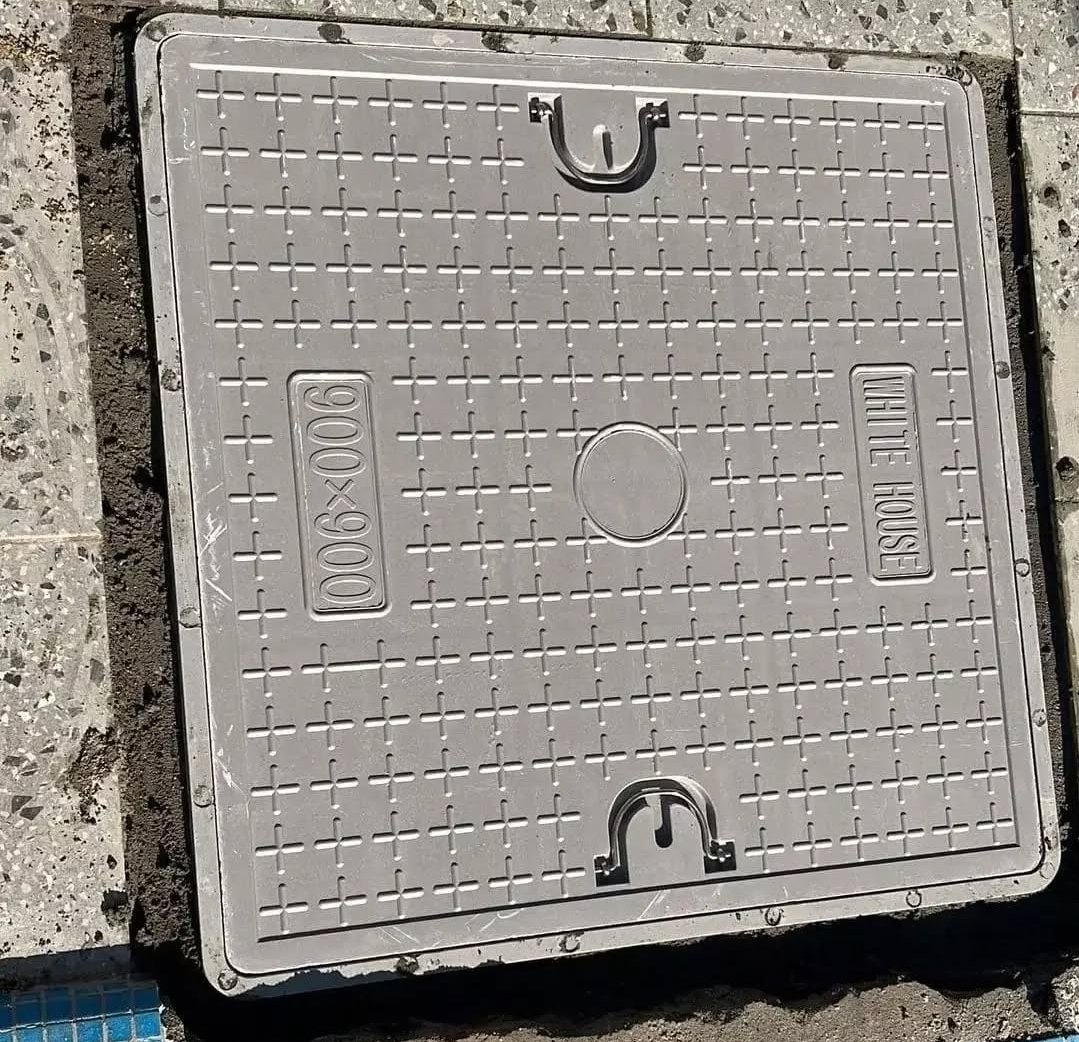 تركيب غطاء منهول